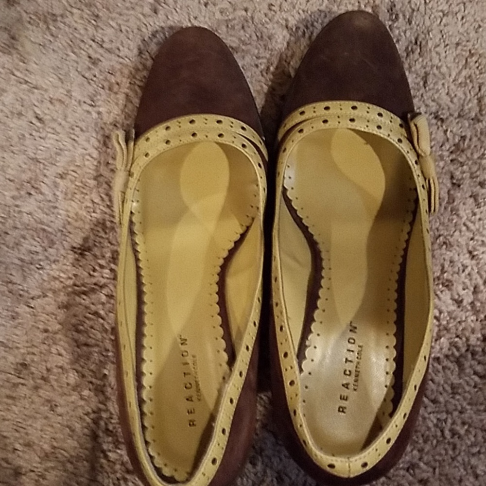 Brown Kenneth Cole wedges